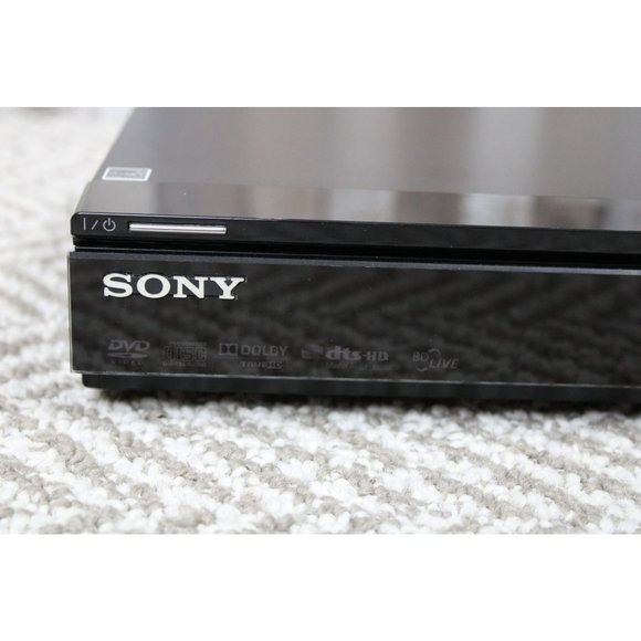 Sony Blue-Ray Disc DVD Player - Picture 3 of 12